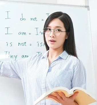 Chị Lan Anh
